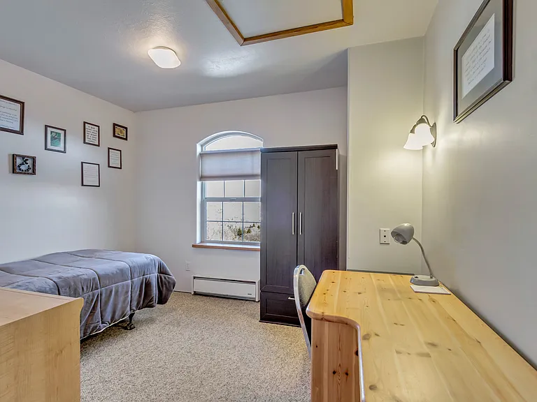 2607 N Viking Dr — Photo 15