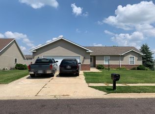 1500 Big Red Dr, Metamora, IL 61548