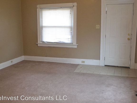 3rd image of 6514 Fairpark Ave