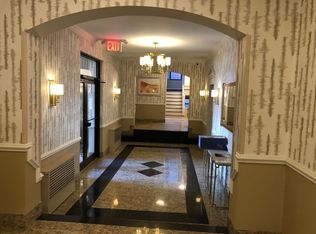 31-77 32nd St #3, Astoria, NY 11106