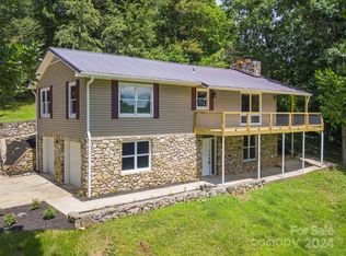261 Old Leicester Rd, Asheville, NC 28804