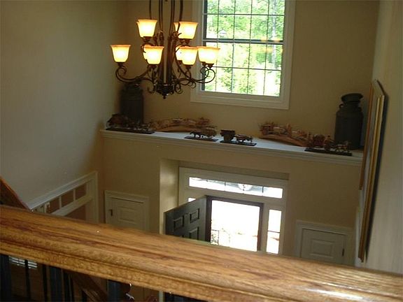 2nd image of 4004 Blackwell Park Dr