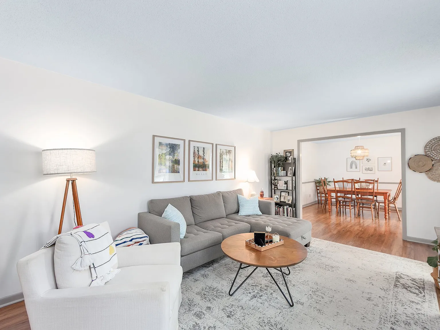 128 Laurie Cir — Photo 4