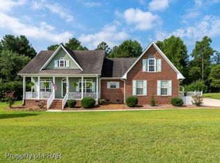 114 Breckenridge Dr, Raeford, NC 28376