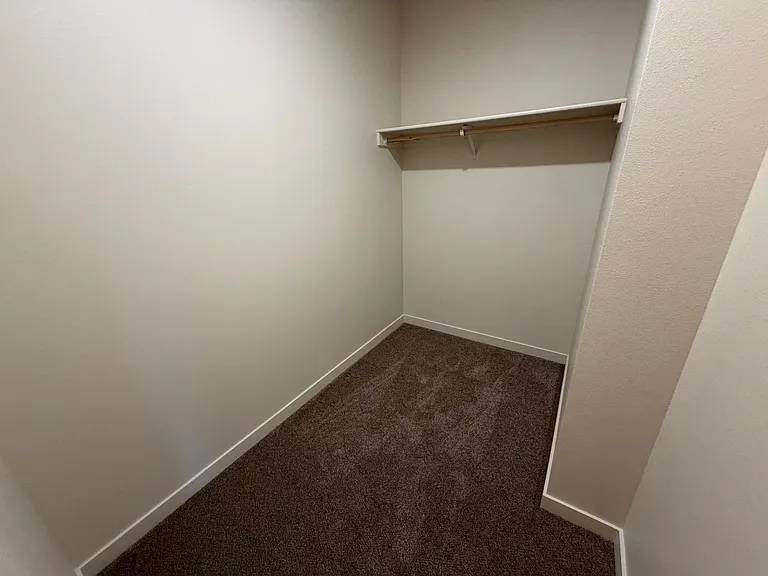Lincoln St. Apartments — Photo 46
