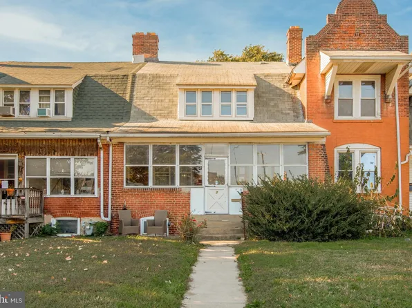 7 Plaza St, Marcus Hook, PA 19061