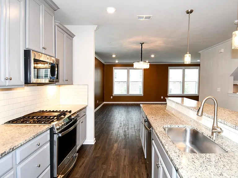 20739 Heron Landing Dr — Photo 13