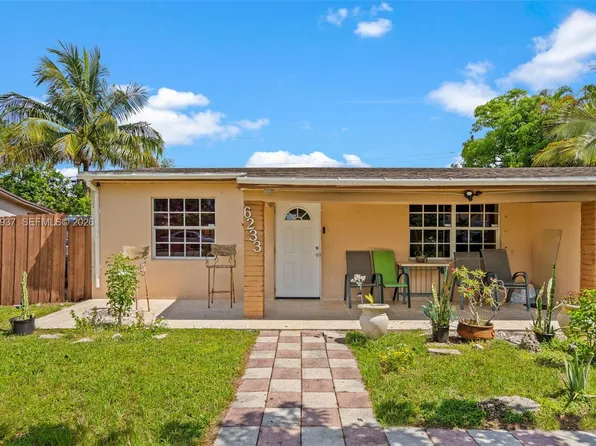 6233 Rodman St, Hollywood, FL 33023