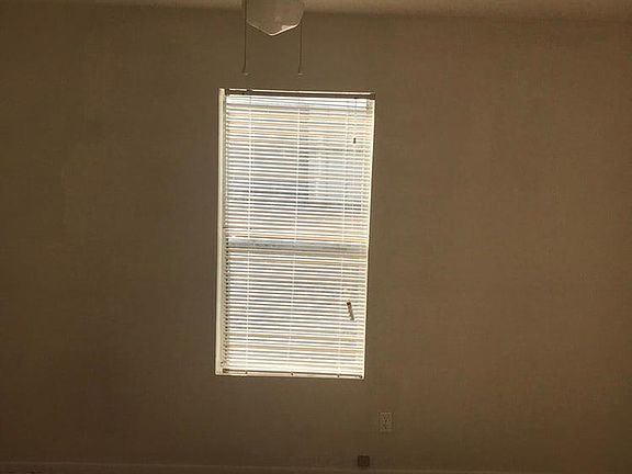 4th image of 416 W Church Ave