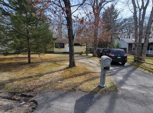 124 Erica Rd, Lakewood, NJ 08701