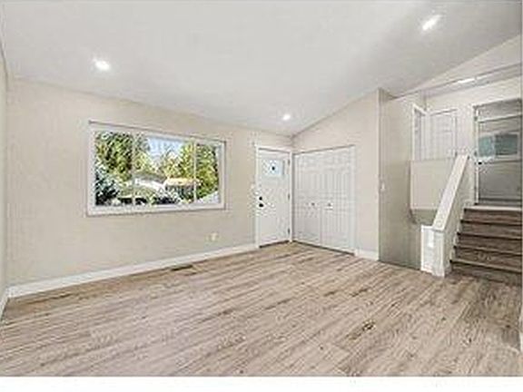 4th image of 1530 Gloria Ct