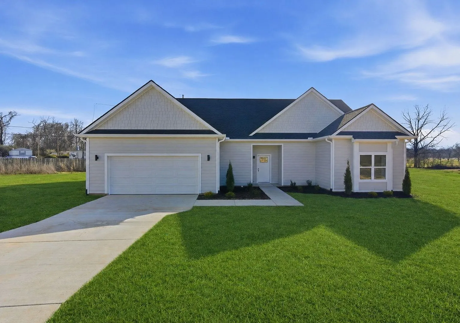 Brand New Home in Old Hickory - Golf Course Views - Pet Friendly — Photo 1