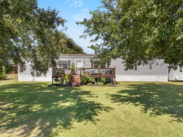 600 Dove Haven Ln SE, Winnabow, NC 28479