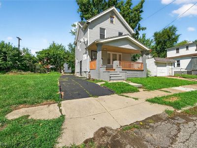 11927 Minor Ave, Cleveland, OH, 44105