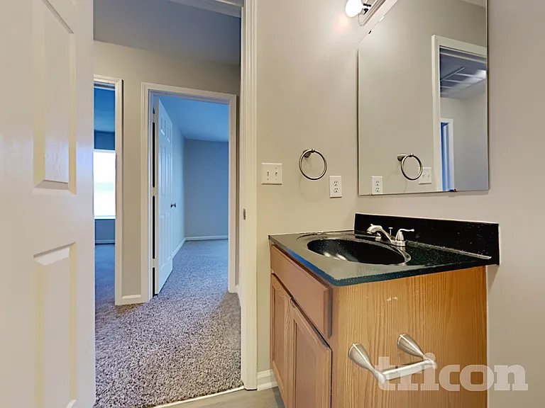 4040 Dogwood Ln — Photo 11