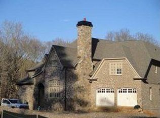 2235 Watercrest Commons Cir, Marietta, GA 30062