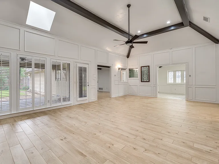 9922 Hickory Xing — Photo 6