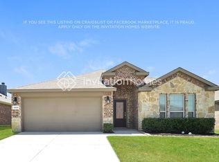 1312 Red River Dr, Aubrey, TX 76227