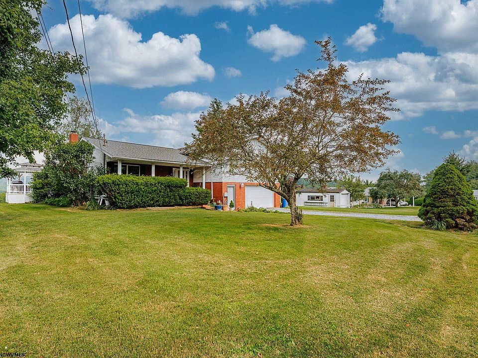 224 Hemlock Ln, Reedsville, WV 26547 Zillow