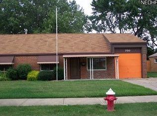 750 Walnut Dr, Euclid, OH