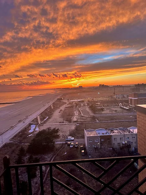 163 Beach 25 St #1