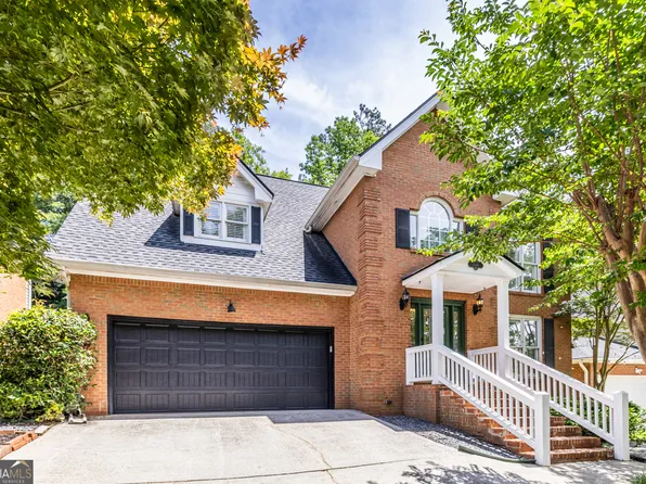 1541 Pangborn Station Dr, Decatur, GA 30033