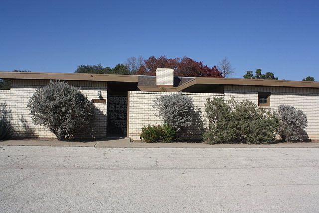 1st image of 2314 Haynes Dr