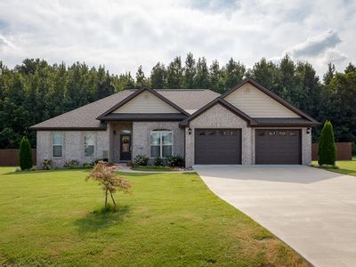 180 Villagewood Dr, Killen, AL, 35645