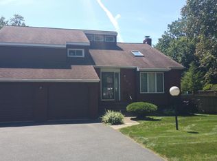 168 Maxwell Rd, Latham, NY 12110