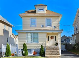 757 Floral Ave, Elizabeth City, NJ 07208