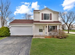 21 Cascade Ct, South Elgin, IL 60177