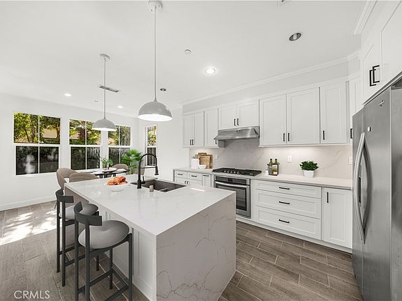 3rd image of 83 Waterleaf