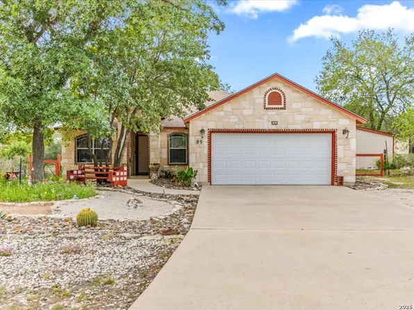 95 Nine Patch, Poteet, TX 78065