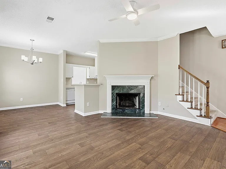130 S Fairfield Dr — Photo 9