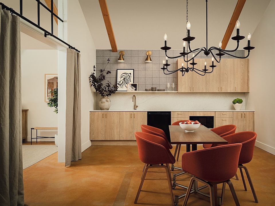 Newly Renovated Clubhouse | Apartments in Livermore, CA | The Arbors Apartments