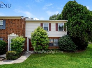 11059 Hunter Trail Ln, Charlotte, NC
