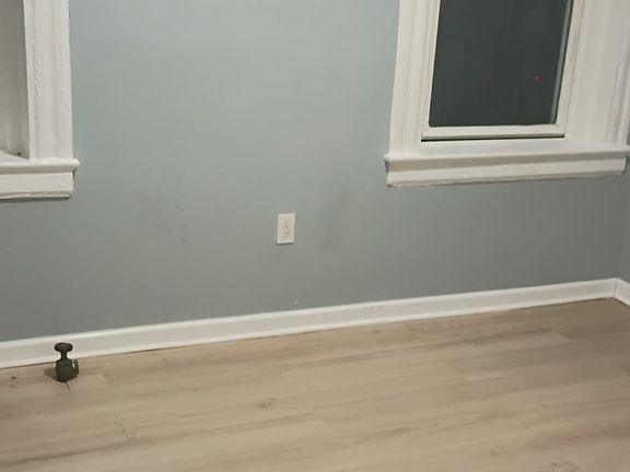 4th image of 143 Park Ave #12