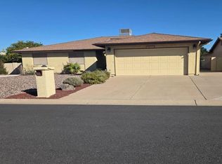 26429 S New Town Dr, Sun Lakes, AZ 85248