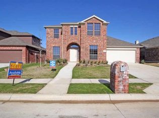 512 Braewick Dr, Fort Worth, TX 76131