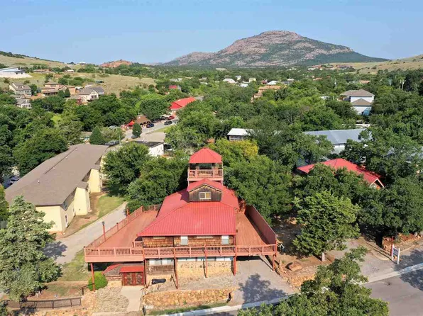 201 E Lake Dr, Medicine Park, OK 73557