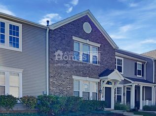 225 Springbrook Trl S, Oswego, IL 60543