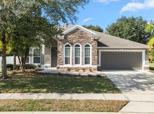 352 Old Alemany Pl, Oviedo, FL 32765