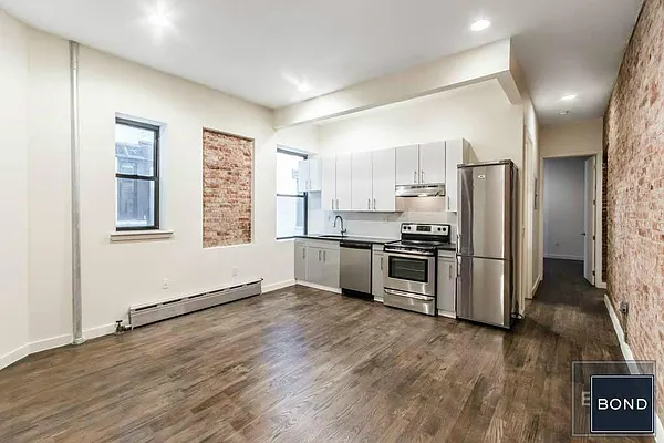 Rented by Bond New York | media 2