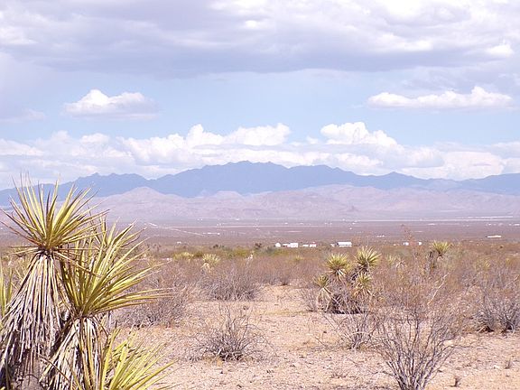 4th image of 3885 S Spinel Road