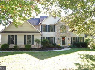 1346 Bryan Dr, Lancaster, PA