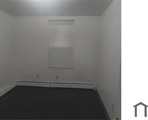 207 Bayview Ave — Photo 9