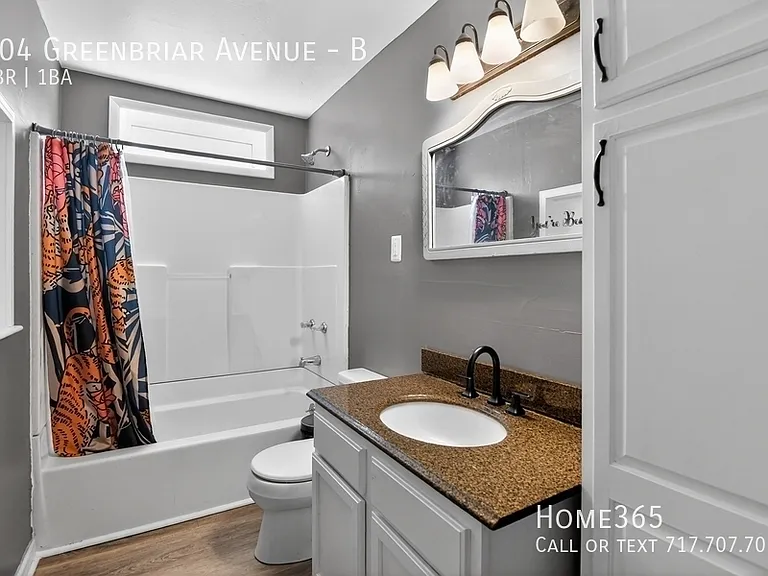 104 Greenbriar Ave #B — Photo 12