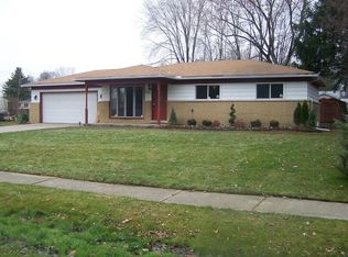 47301 Nita Dr, Shelby Township, MI