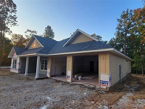 4th image of 551 Grand Point Blvd