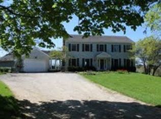 41W937 Town Hall Rd, Elburn, IL 60119